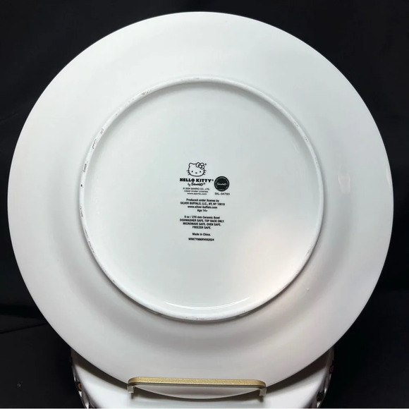 Sanrio Hello Kitty Halloween Pumpkin Spiderweb Bloody Eyeball Bow Dinner Plates - Picture 8 of 12
